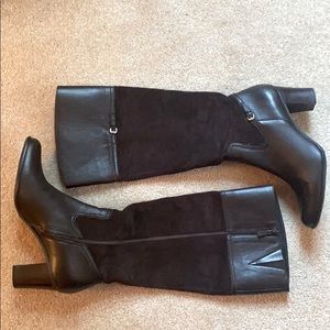 7 1/2 Beautiful brown leather suede boots!